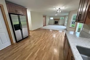 6012 Champagne, Medina, OH 44256 - Photo 9