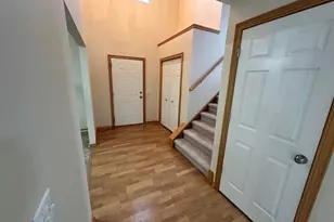 6012 Champagne, Medina, OH 44256 - Photo 3