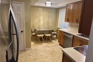 4345 Baintree Rd, University Heights, OH 44118 - Photo 5