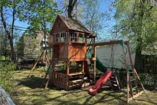 4345 Baintree Rd, University Heights, OH 44118 - Photo 19