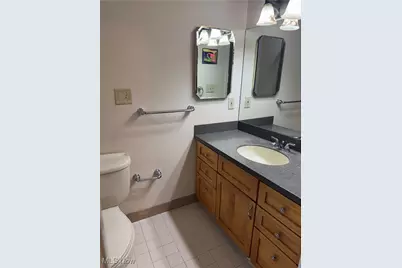 4345 Baintree Road, University Heights, OH 44118 - Photo 11