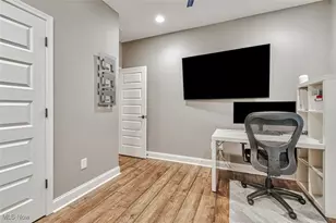 614 N 11th St, Cambridge, OH 43725 - Photo 13