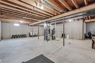 614 N 11th St, Cambridge, OH 43725 - Photo 23