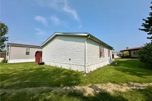 87 S Byron Dr, Wintersville, OH 43953 - Photo 3