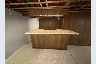 453 Kenyon Avenue, Elyria, OH 44035 - Photo 31