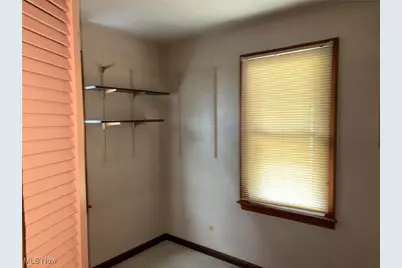 453 Kenyon Avenue, Elyria, OH 44035 - Photo 13