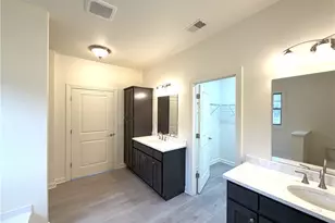 279 Haley Cir, Weirton, WV 26062 - Photo 11