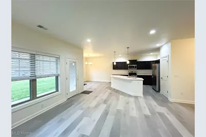 279 Haley Circle, Weirton, WV 26062 - Photo 5