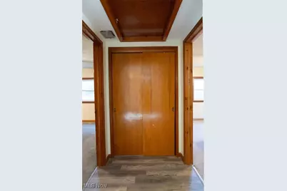 138 N Canfield Niles Road, Youngstown, OH 44515 - Photo 13