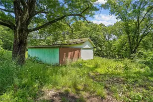 49390 Fredericktown Clark Rd, Negley, OH 44441 - Photo 25