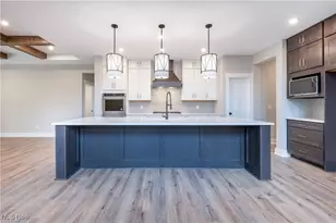 2843 Robert Gary Ct, Medina, OH 44256 - Photo 5