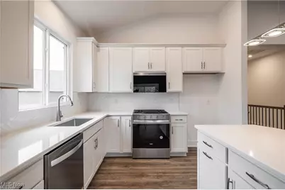 6144 Grey Heron Drive, Medina, OH 44256 - Photo 5