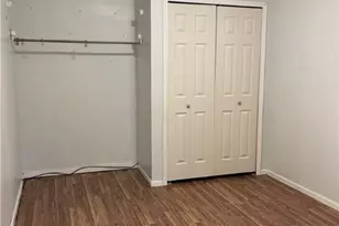 1066 E 62nd St, Loveland, OH 44103 - Photo 7