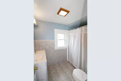 1201 E 3rd Street, Port Clinton, OH 43452 - Photo 5