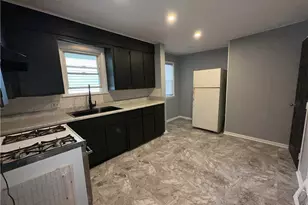 439 Birchwood Ave, Akron, OH 44310 - Photo 7