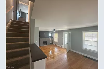 439 Birchwood Avenue, Akron, OH 44310 - Photo 5