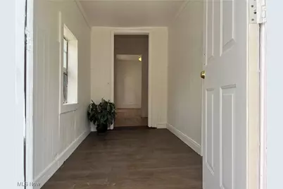 519 E 103rd Street, Loveland, OH 44108 - Photo 5