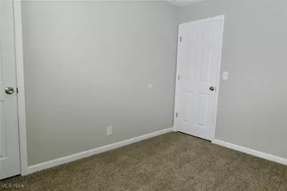 2382 Mogadore Road, Akron, OH 44312 - Photo 21