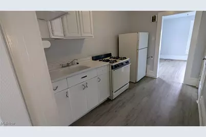 397 Spicer Street, Akron, OH 44311 - Photo 7