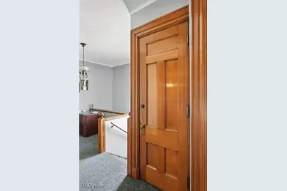 697 W Market Street, Akron, OH 44303 - Photo 23