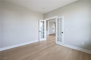 32601 Royal Troon Dr, Avon Lake, OH 44012 - Photo 9