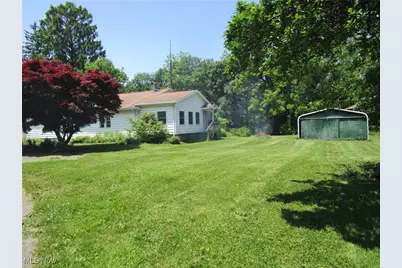 220 Daniels Avenue, Conneaut, OH 44030 - Photo 3