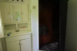 220 Daniels Ave, Conneaut, OH 44030 - Photo 33