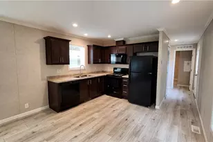 8323 Eagle Rd, Kirtland, OH 44094 - Photo 13