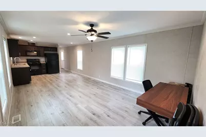 8323 Eagle Road #18, Kirtland, OH 44094 - Photo 9