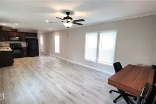 8323 Eagle Rd, Kirtland, OH 44094 - Photo 9