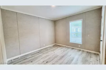 8323 Eagle Road #18, Kirtland, OH 44094 - Photo 19