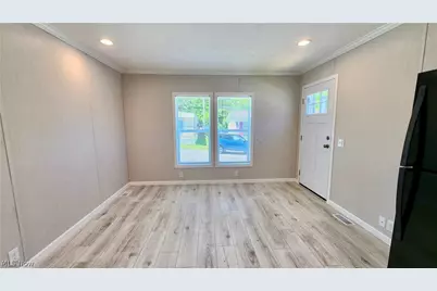 8323 Eagle Road #42, Kirtland, OH 44094 - Photo 9