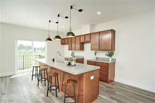 606 Mull Ave, Akron, OH 44313 - Photo 7