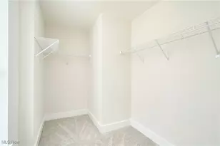 606 Mull Ave, Akron, OH 44313 - Photo 17