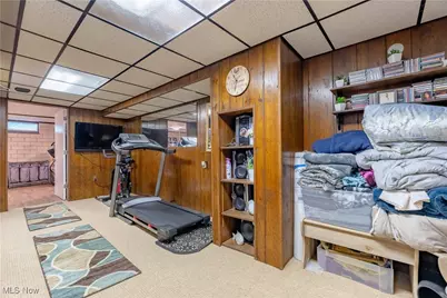 1201 Overlook Drive, Alliance, OH 44601 - Photo 33