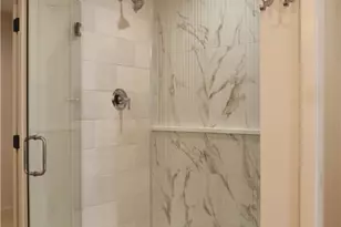 456 Bordeaux Blvd, Grandview Heights, OH 44147 - Photo 17