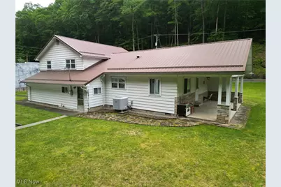 13088 Clay Highway, Lizemores, WV 25125 - Photo 15
