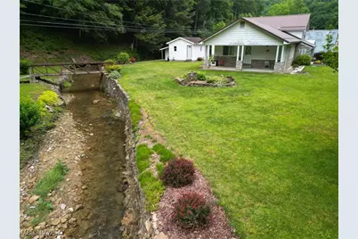 13088 Clay Highway, Lizemores, WV 25125 - Photo 23