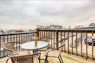 1133 W 9th St, Loveland, OH 44113 - Photo 25