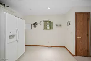 209 Greenbriar Ln, Dalton, OH 44618 - Photo 9