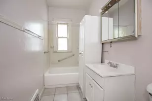 627 E 126th St, Loveland, OH 44108 - Photo 15