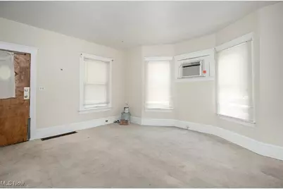 627 E 126th Street, Loveland, OH 44108 - Photo 5