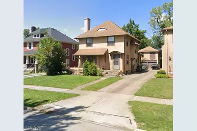411 9th Street, Elyria, OH 44035 - Photo 1