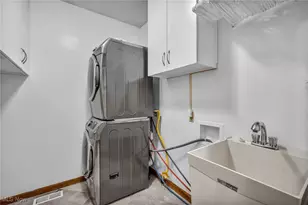 7454 Euclid Chardon Rd, Kirtland, OH 44094 - Photo 7