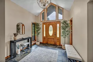 7454 Euclid Chardon Rd, Kirtland, OH 44094 - Photo 3