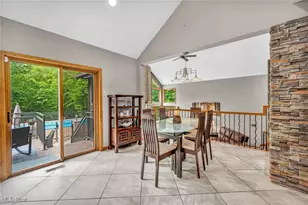 7454 Euclid Chardon Rd, Kirtland, OH 44094 - Photo 13