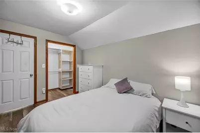 7454 Euclid Chardon Road, Kirtland, OH 44094 - Photo 33