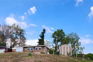 23516 Hideaway Dr, Senecaville, OH 43780 - Photo 13