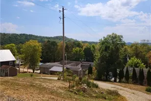 23516 Hideaway Dr, Senecaville, OH 43780 - Photo 17