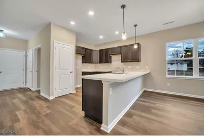 220 Alexander Drive, Elyria, OH 44035 - Photo 7